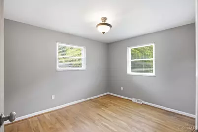 1861 Berkshire Road, Anderson Township, OH 45230 - Photo 4