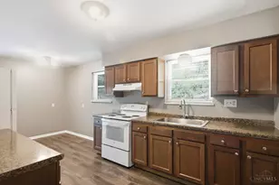 1861 Berkshire Rd, Anderson Township, OH 45230 - Photo 10