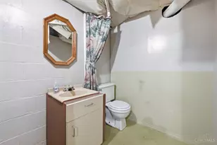 5719 Kiefer Ct, Cincinnati, OH 45224 - Photo 34