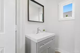 1986 Fairfax Ave, Cincinnati, OH 45207 - Photo 20