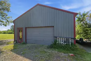 2275 Trenton Oxford Rd, Milford Township, OH 45056 - Photo 8
