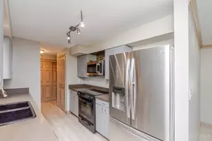 4150 Burning Tree Dr, Kettering, OH 45440 - Photo 10