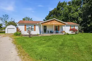 184 Dortmund Dr, Perry Township, OH 45118 - Photo 4