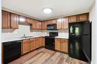 2436 Mustang Drive, Cincinnati, OH 45211 - Photo 6