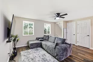 2436 Mustang Dr, Cincinnati, OH 45211 - Photo 2