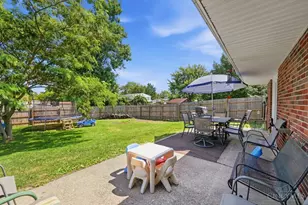 12146 Audie Ct, Springdale, OH 45246 - Photo 36