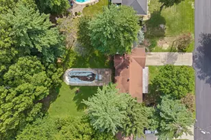812 Diane Dr, Union Township, OH 45245 - Photo 28
