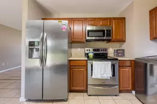 445 E 4th St, Franklin, OH 45005 - Photo 12