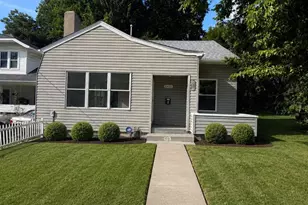 2403 S Sutphin St, Middletown, OH 45044 - Photo 2
