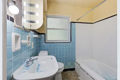 3270 Van Zandt Drive, Cincinnati, OH 45211 - Photo 8