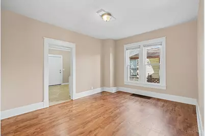 831 Forest Avenue, Hamilton, OH 45015 - Photo 2