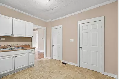 831 Forest Avenue, Hamilton, OH 45015 - Photo 8