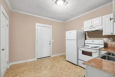 831 Forest Avenue, Hamilton, OH 45015 - Photo 6