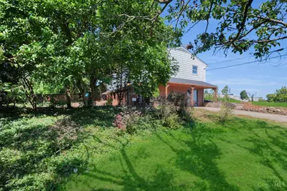 725 E Crescentville Road, Springdale, OH 45246 - Photo 32