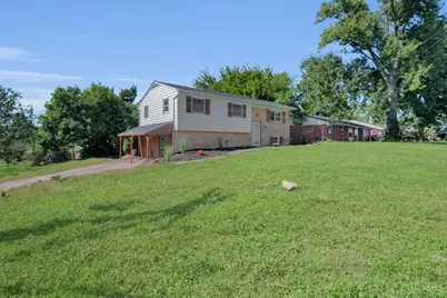 725 E Crescentville Road, Springdale, OH 45246 - Photo 34