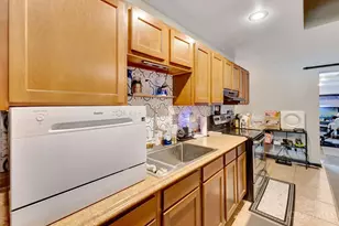 857 Galaxy Ct, Springfield Township, OH 45224 - Photo 14