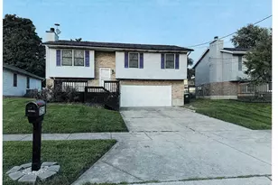 2613 Bradford Dr, Middletown, OH 45044 - Photo 2