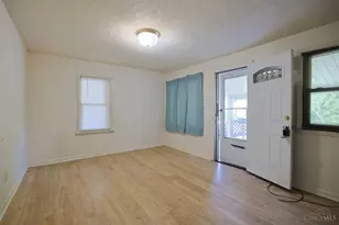 44 Walnut St, Franklin, OH 45006 - Photo 4