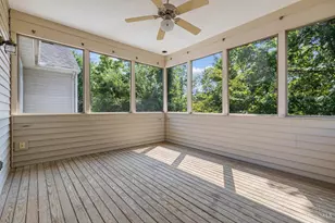 555 County Down Ln, Loveland, OH 45140 - Photo 26