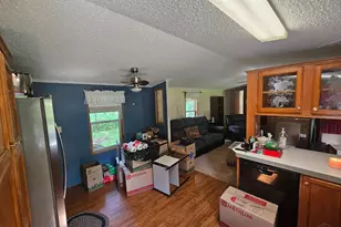 16403 Jeff Ln, Sterling Township, OH 45176 - Photo 12