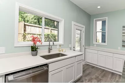 4251 Chambers Street, Cincinnati, OH 45223 - Photo 20