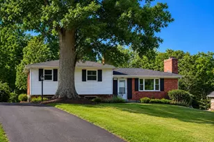 8629 Pastoral Ln, Anderson Township, OH 45244 - Photo 2