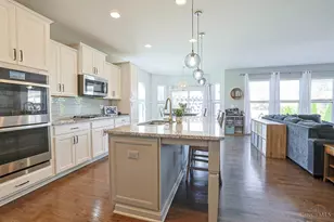 1694 Federal Creek Ln, Hamilton Township, OH 45039 - Photo 14