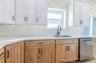 560 W 4th St, Seaman, OH 45679 - Photo 18