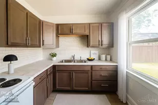3298 Montana Ave, Cincinnati, OH 45211 - Photo 16