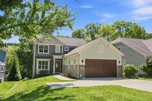 7549 Cooper Rd, Montgomery, OH 45242 - Photo 1