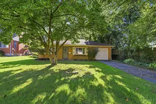 6908 Rob Vern Dr, Cincinnati, OH 45239 - Photo 2