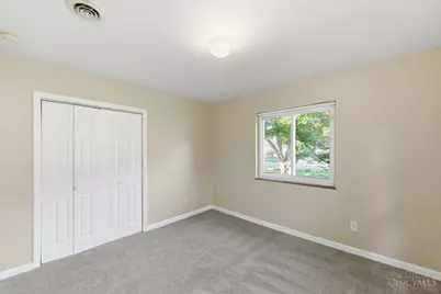 6908 Rob Vern Drive, Cincinnati, OH 45239 - Photo 24