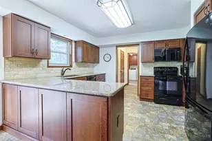 4 Bookbinder Pl, Fairfield, OH 45014 - Photo 12