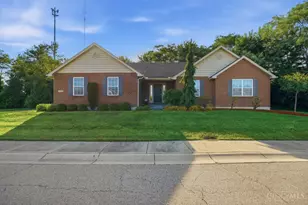 1810 Park Pl, Fairfield, OH 45014 - Photo 2
