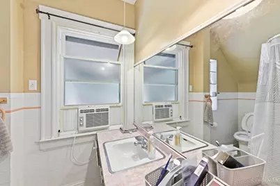 404 Ada Street, Cincinnati, OH 45219 - Photo 12