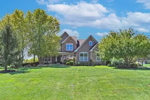 7393 Waterway Dr, Clear Creek Township, OH 45068 - Photo 2