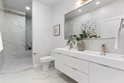 1828 Highland Avenue, Cincinnati, OH 45202 - Photo 20