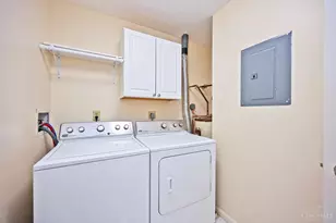 7382 Ridgepoint Dr, Anderson Township, OH 45230 - Photo 14