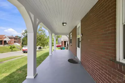 3712 Bonfield Drive, Cincinnati, OH 45220 - Photo 4