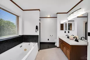7992 Jasmine Trail, West Chester, OH 45241 - Photo 40