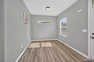 11615 Maxey Ln, Springdale, OH 45246 - Photo 8
