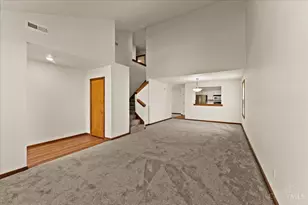 6344 Lakota Meadows Dr, Liberty Township, OH 45044 - Photo 8