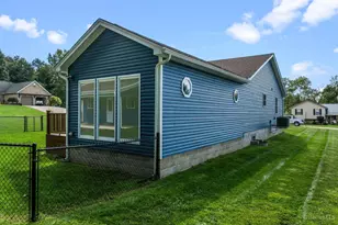 100 Tanglewood Dr, Hillsboro, OH 45133 - Photo 6