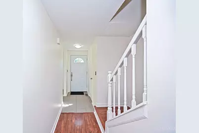 863 Woodlyn Drive S #118, Cincinnati, OH 45230 - Photo 2