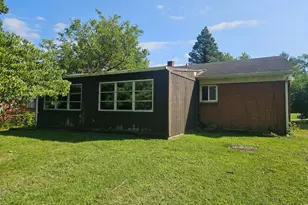 768 Crowden Dr, Springfield Township, OH 45224 - Photo 4