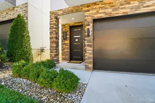 209 Hastings St, Cincinnati, OH 45219 - Photo 6