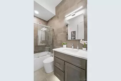 209 Hastings Street, Cincinnati, OH 45219 - Photo 10
