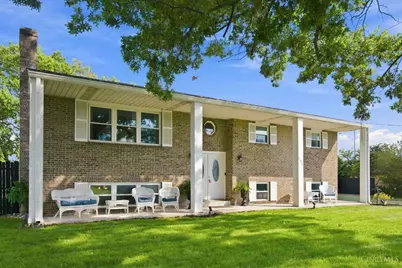 404 Holland Drive, Trenton, OH 45067 - Photo 2