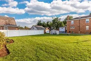 5925 Glenway Ave, Cincinnati, OH 45238 - Photo 20