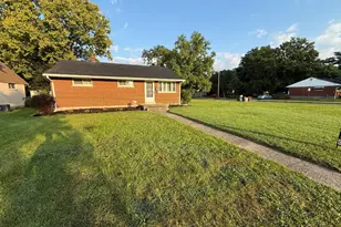 21 Powhatton Dr, Milford, OH 45150 - Photo 2